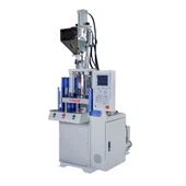 Máquina de moldagem de cabos de energia